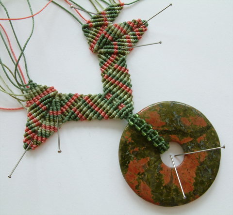 Unakite Donut with Macrame Leaves